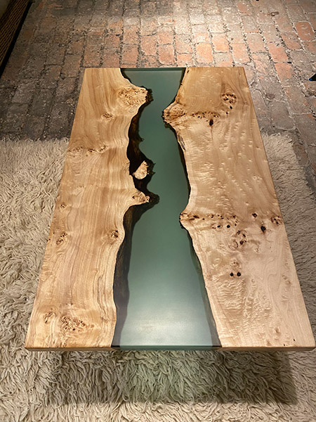 River-Table – handgefertigter Designertisch